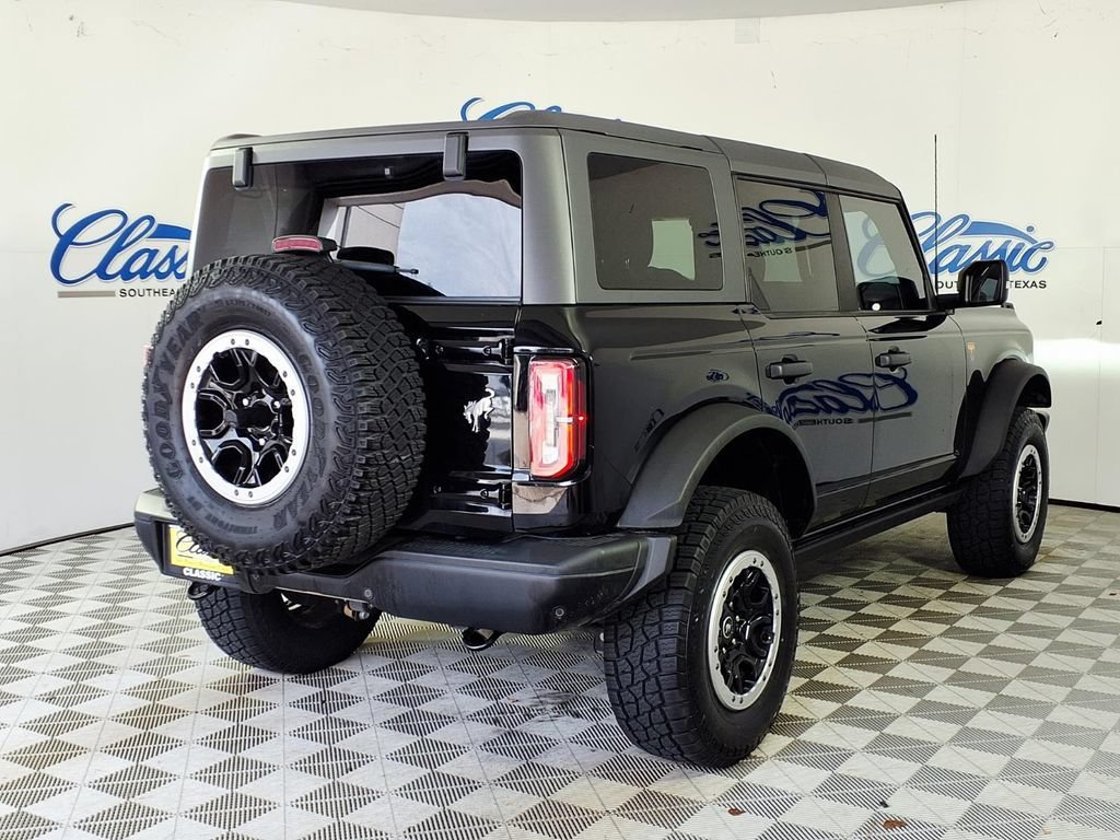 Used 2023 Shadow Black Ford Base image 6