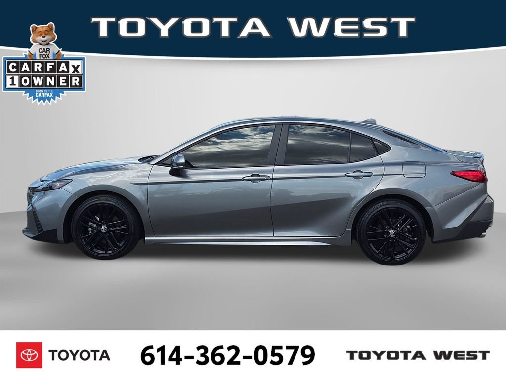 Used 2025  Toyota SE image 10