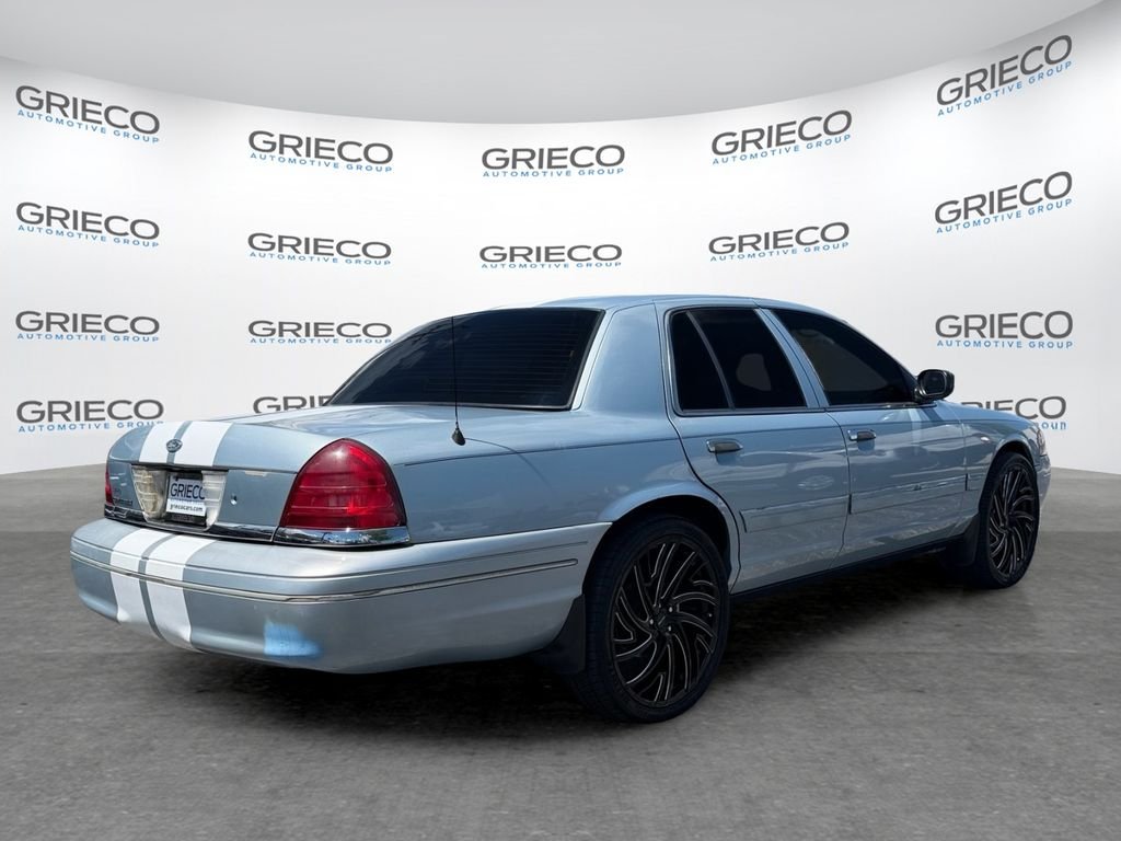 Used 2005 Silver Ford LX image 7
