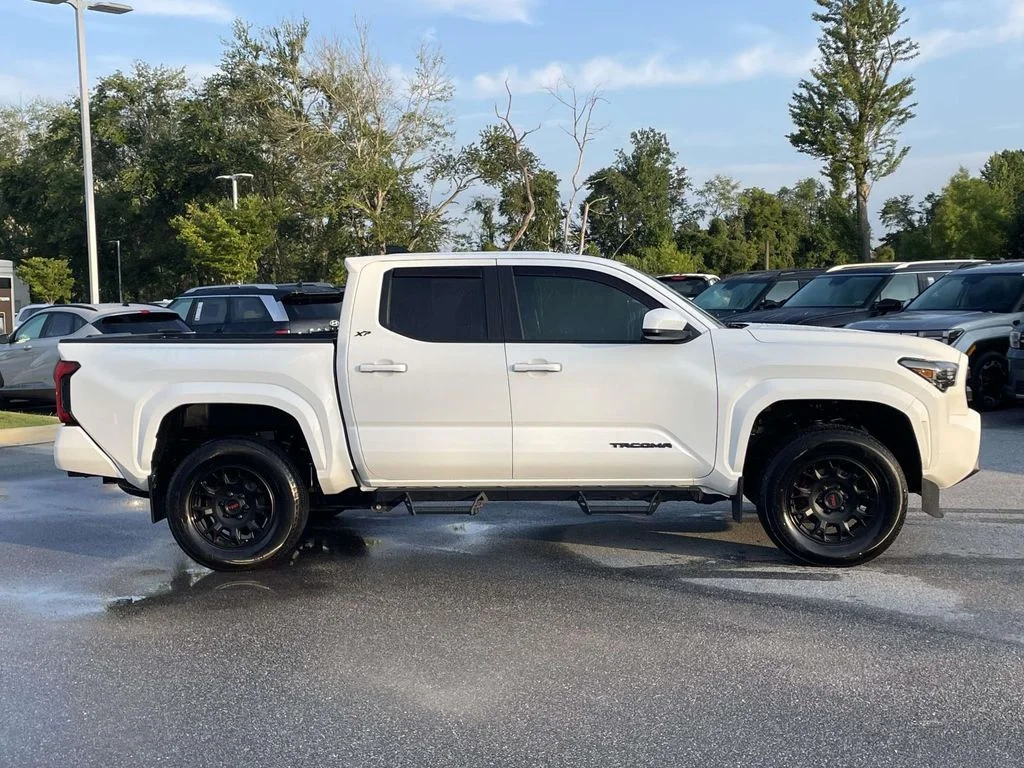 2024 Toyota Tacoma SR5 - Photo 29