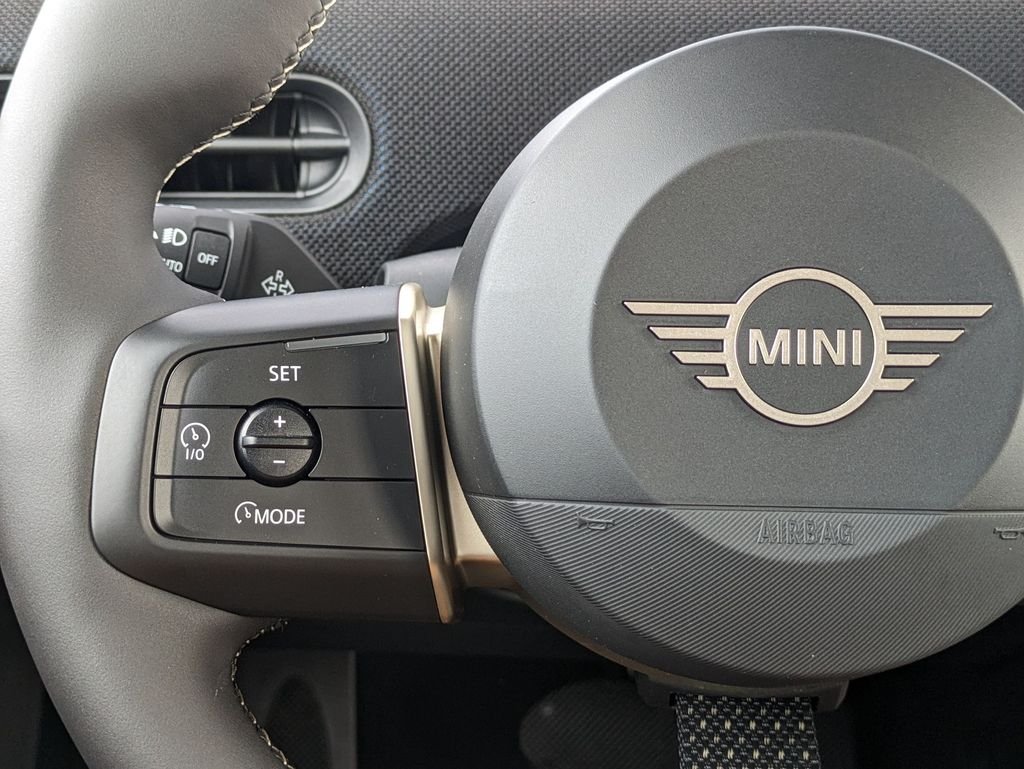 2026 MINI Hardtop 4 Door S - Photo 16