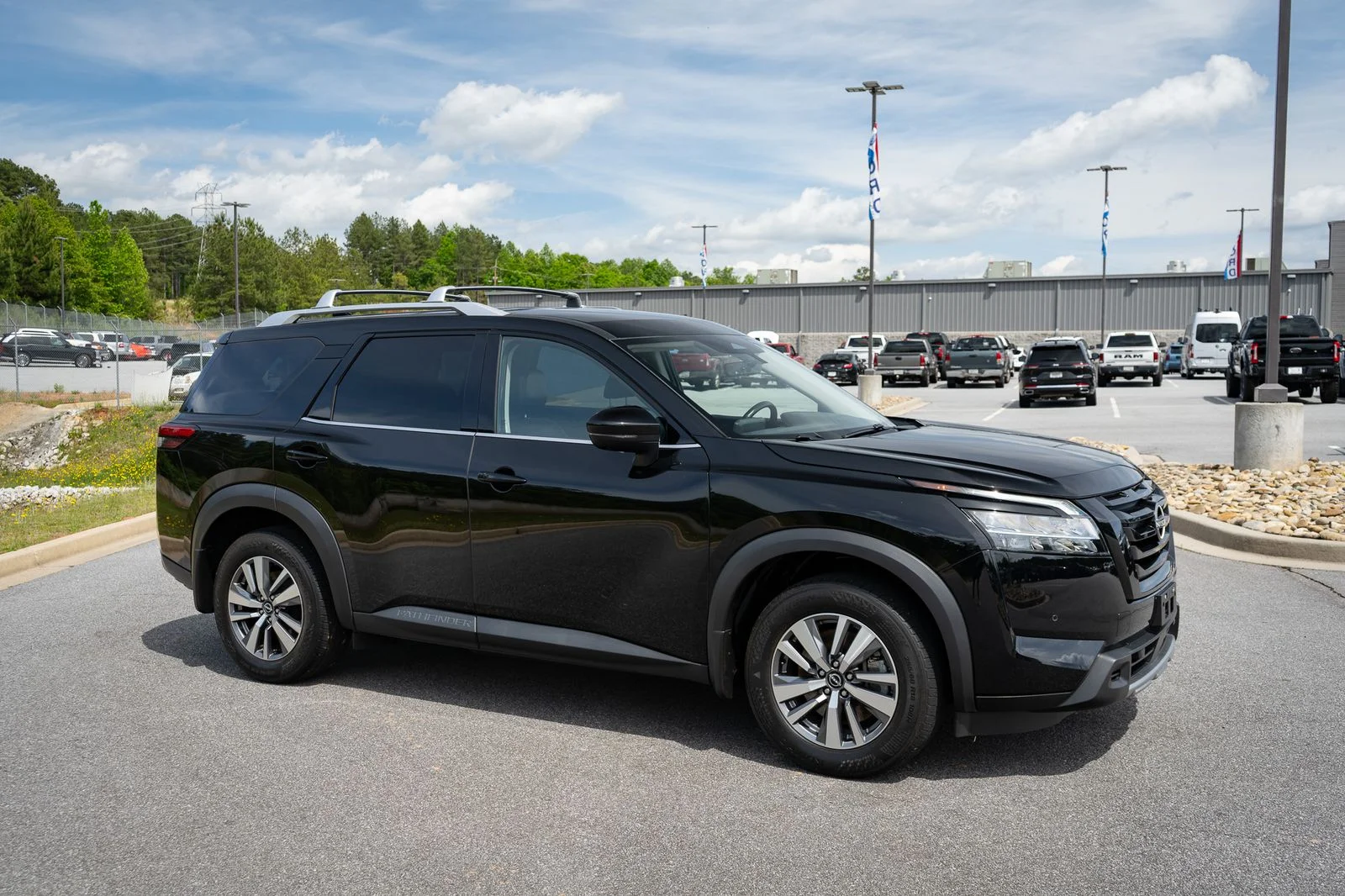 Used 2024 Black Nissan SL image 12