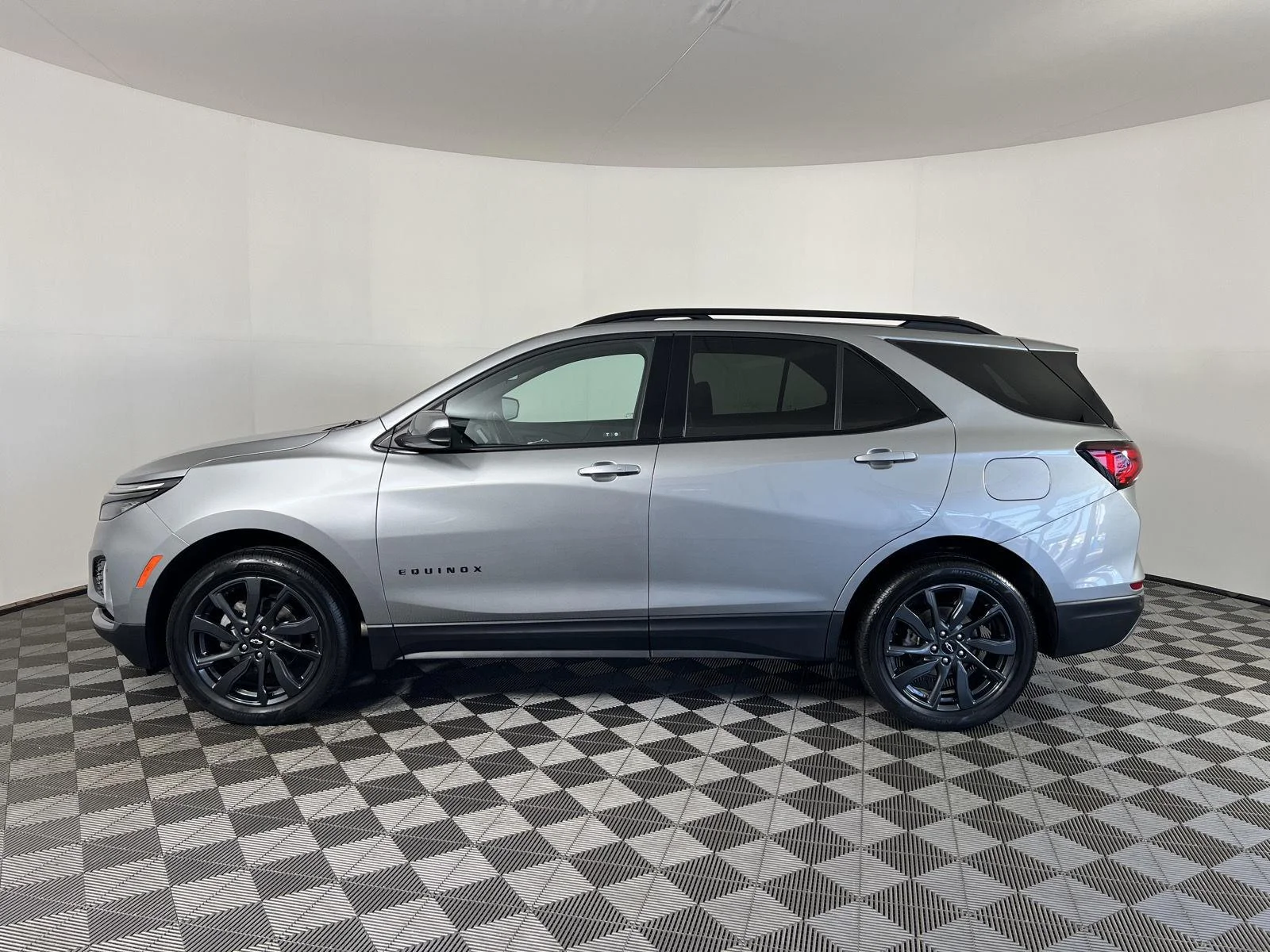 Used 2023 Sterling Gray Metallic Chevrolet RS image 28