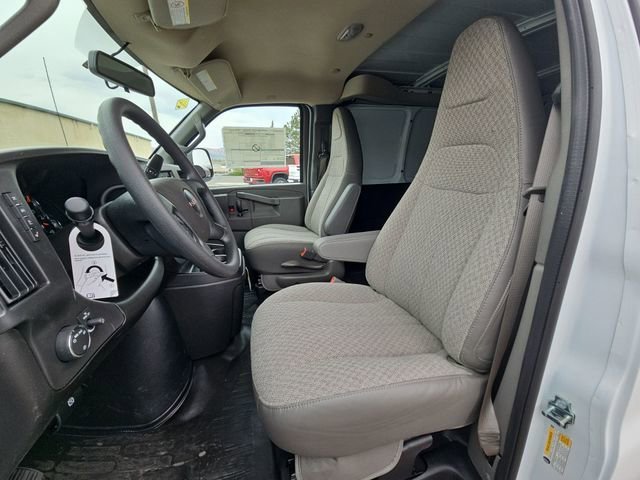 2026 GMC Savana Cargo Work Van - Photo 14