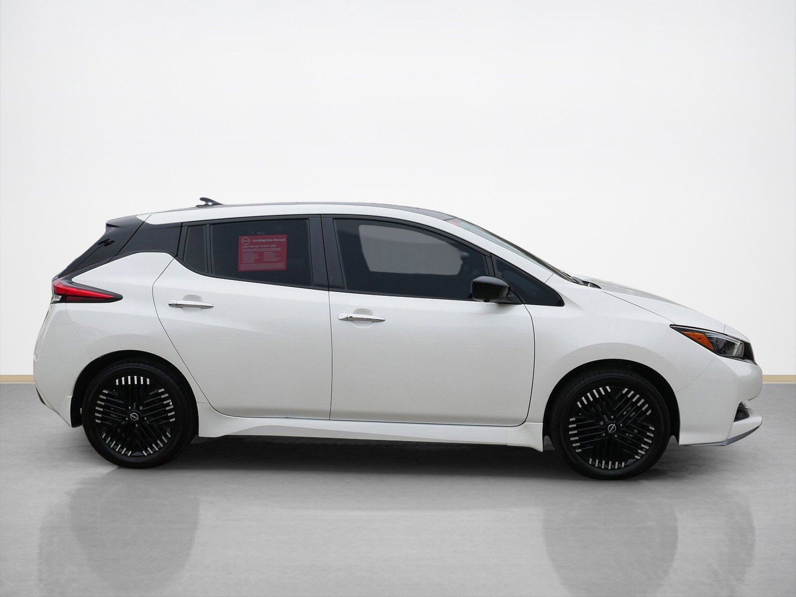 Used 2024 Nissan LEAF SV PLUS with VIN 1N4CZ1CV7RC553732 for sale in Maplewood, Minnesota