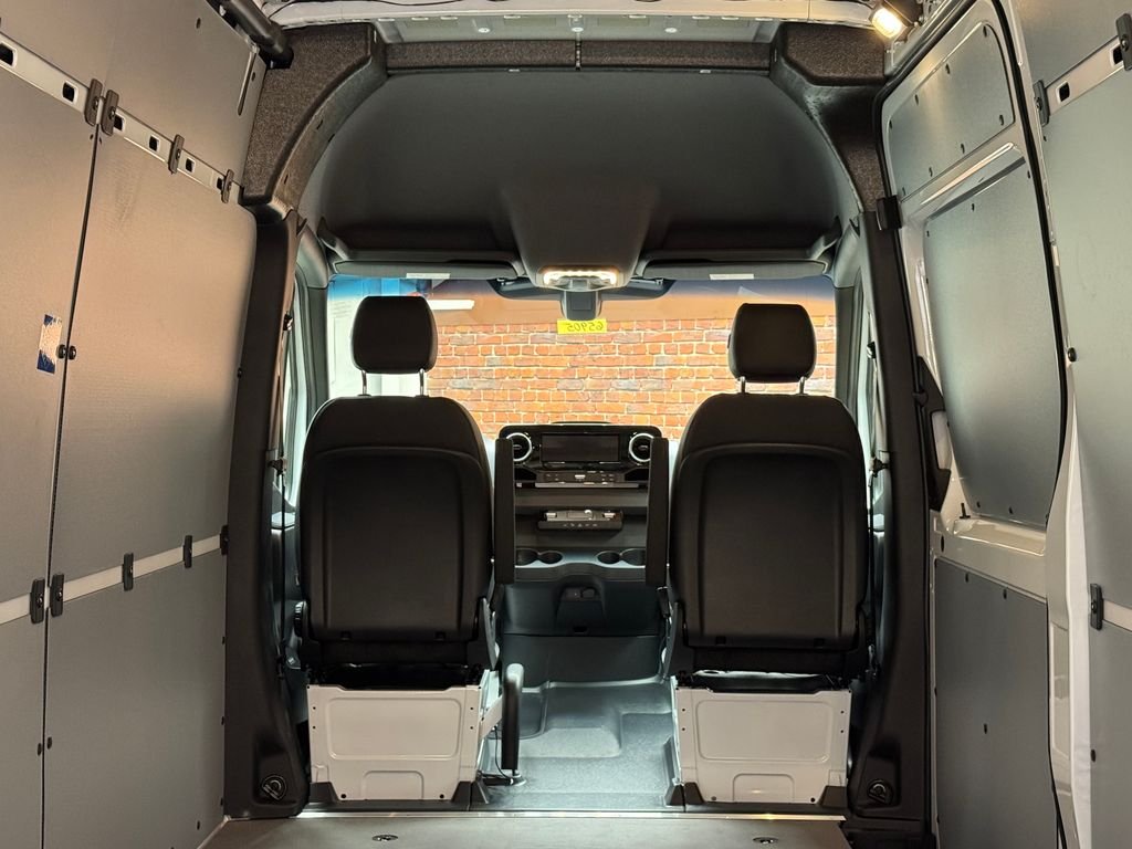 New 2026 White Mercedes-Benz Cargo 170 WB image 26