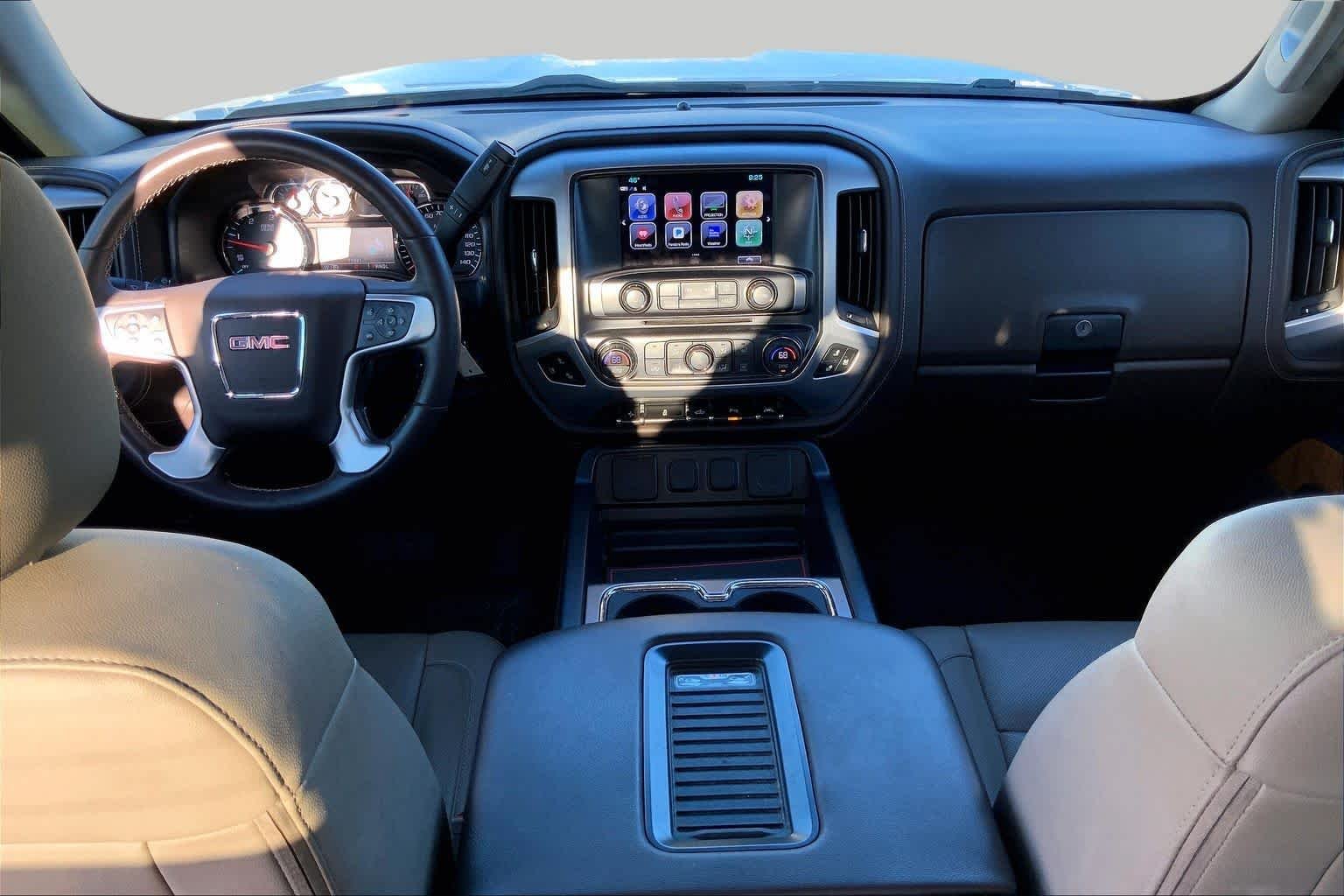Used 2018 Summit White GMC SLT image 15
