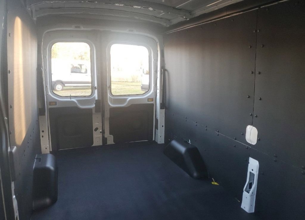 2024 Ford Transit Van Base - Photo 25
