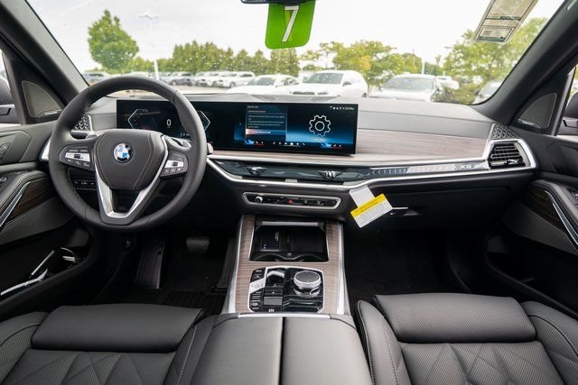 2026 BMW X5 40i - Photo 14