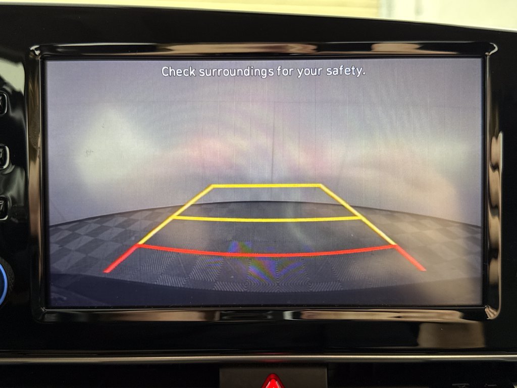 Used 2022 Black Hyundai SEL image 18