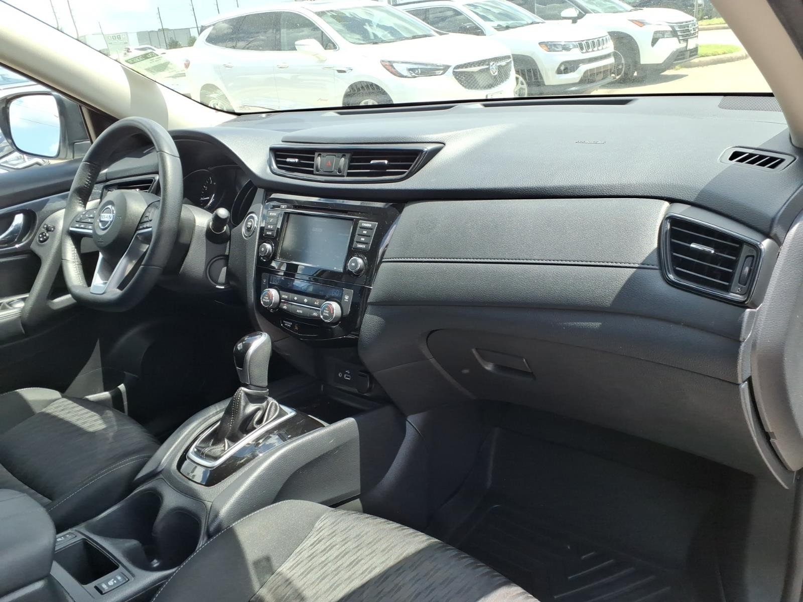 2019 Nissan Rogue SV White at Ron Craft Chevrolet Cadillac