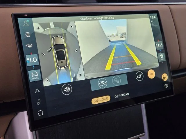 New 2026 Charente Grey Land Rover SE image 25