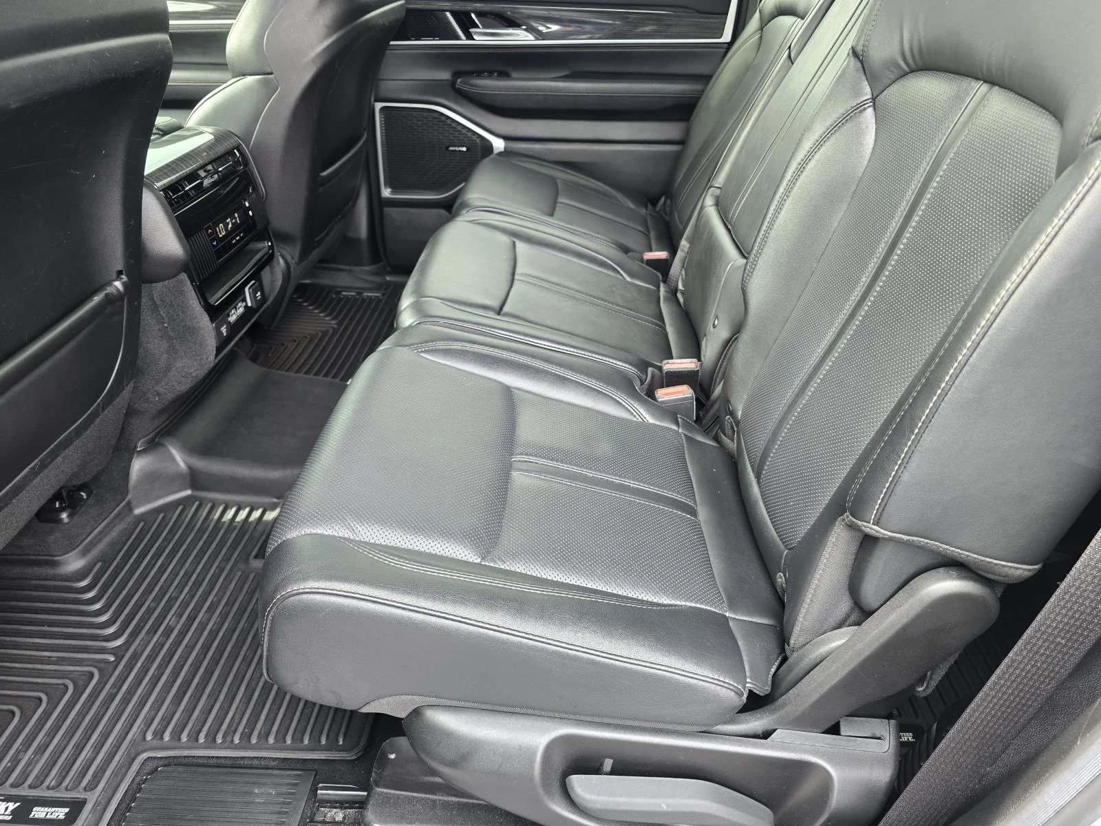 Used 2022 Silver Zynith Jeep Series II image 10
