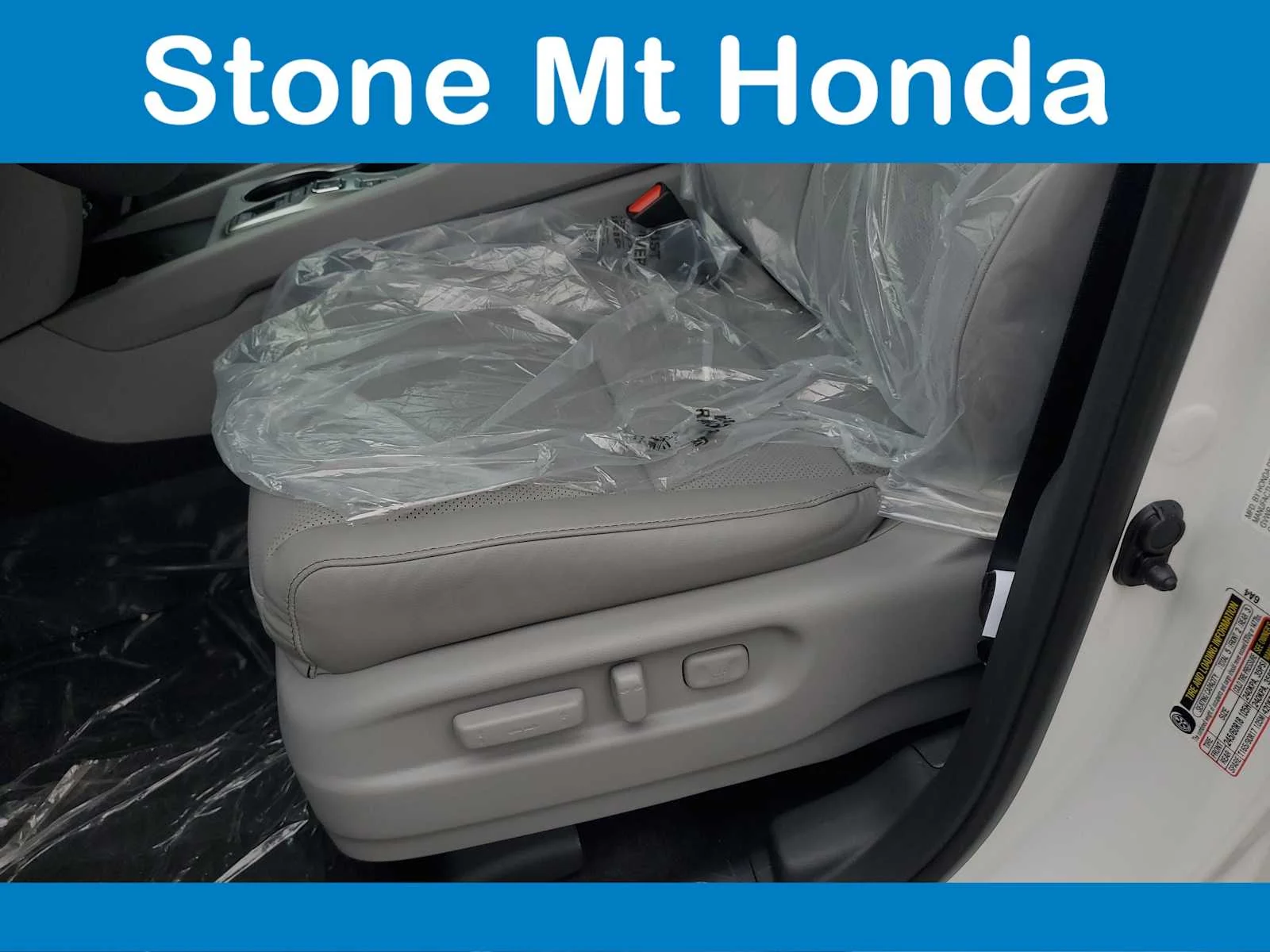 New 2026 Platinum White Pearl Honda RTL image 17