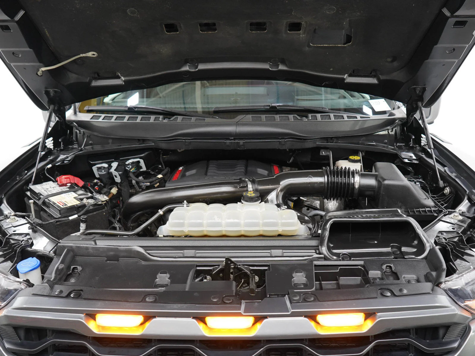 Used 2024 Carbonized Gray Metallic Ford Raptor image 32