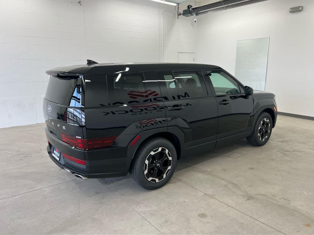 New 2026 Phantom Black Hyundai SE AWD image 4