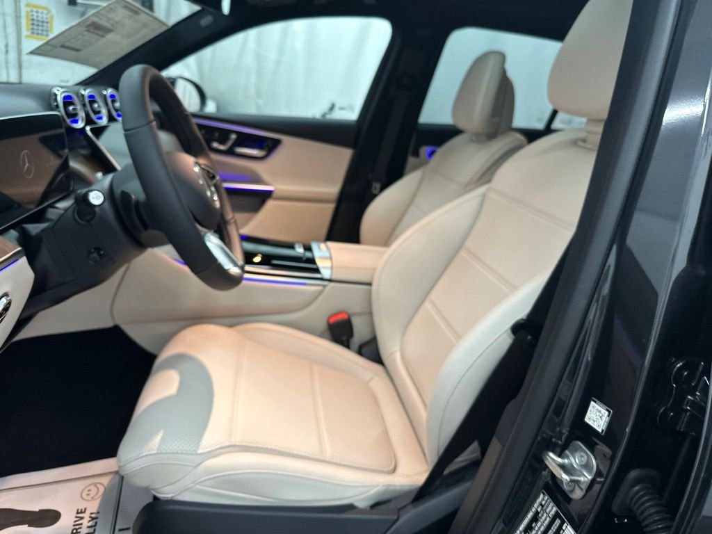 New 2027 Graphite Grey Metallic Mercedes-Benz GLC 300 image 20