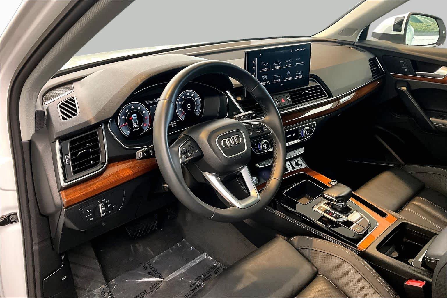 Used 2022 Glacier White Metallic Audi S line Premium Plus image 18