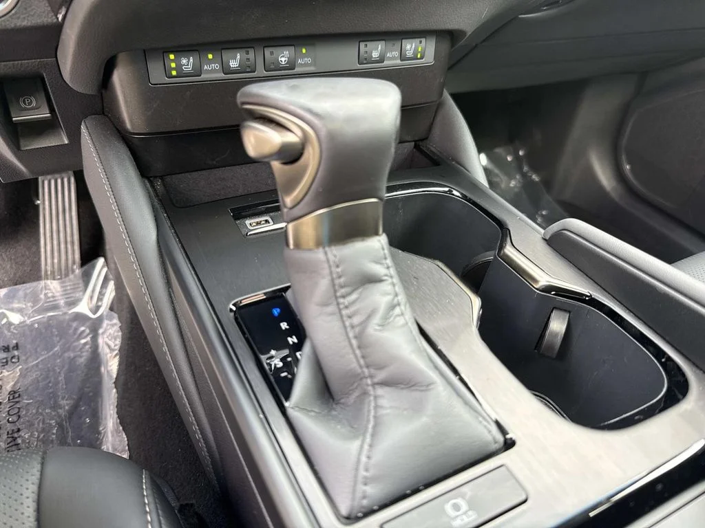 Used 2025 Silver Lexus 350 image 35