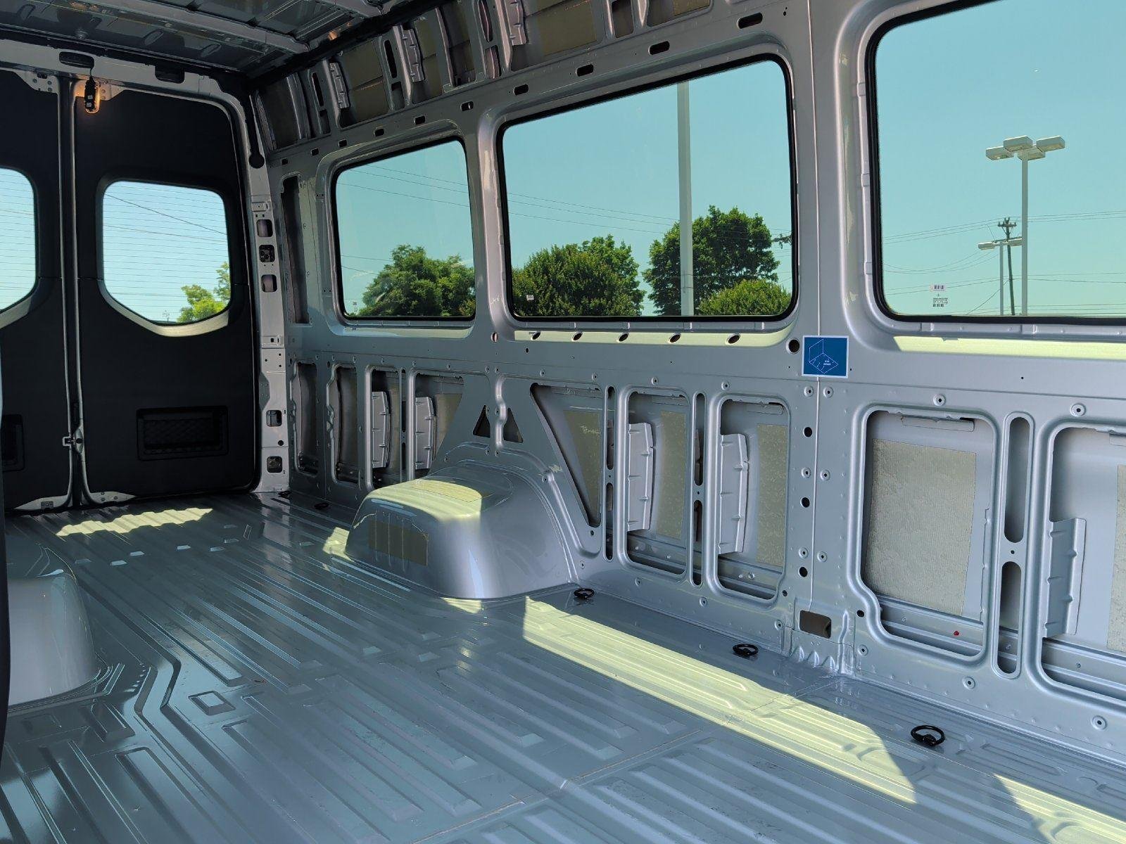 Used 2022 Iridium Silver Mercedes-Benz  image 31