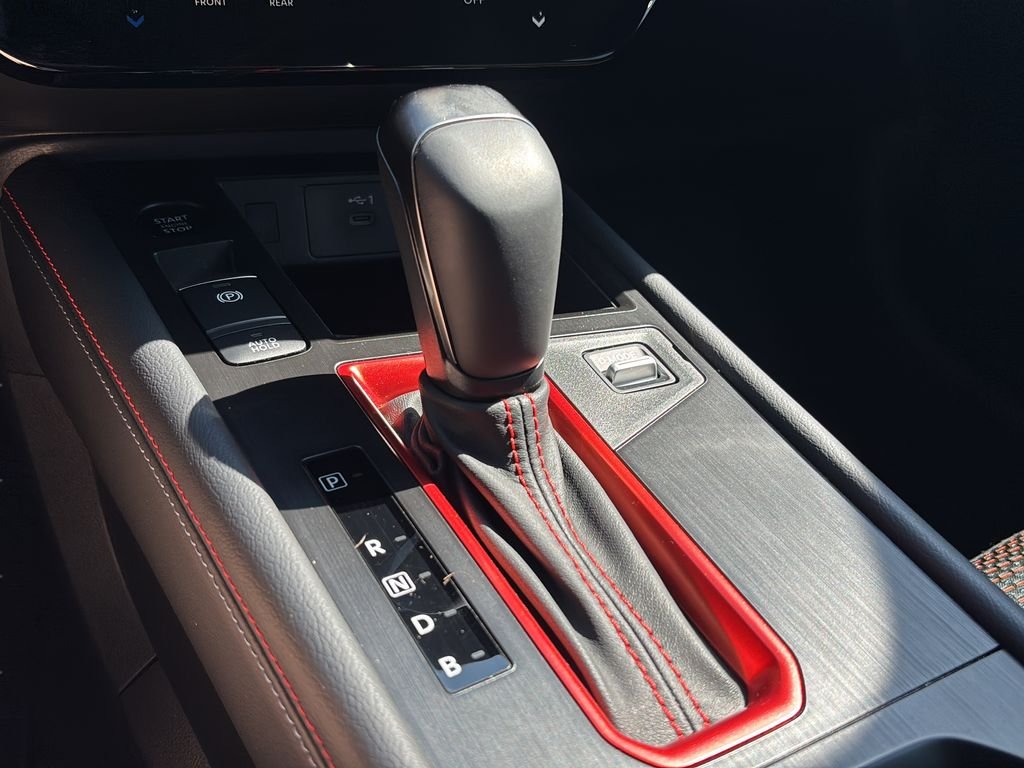 2025 Nissan Kicks SR - Photo 30