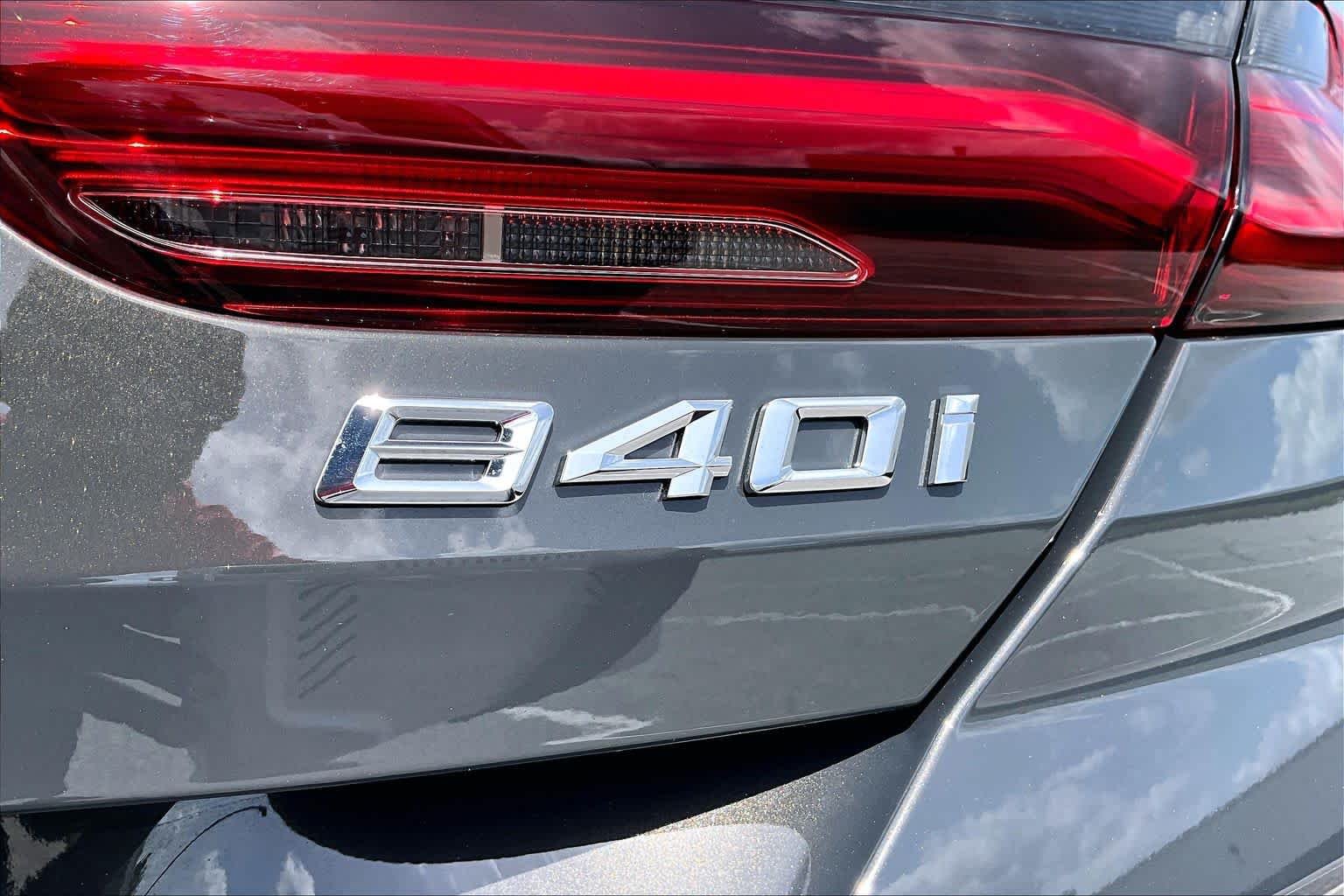 Used 2026 Dravit Grey Metallic BMW 840i image 31
