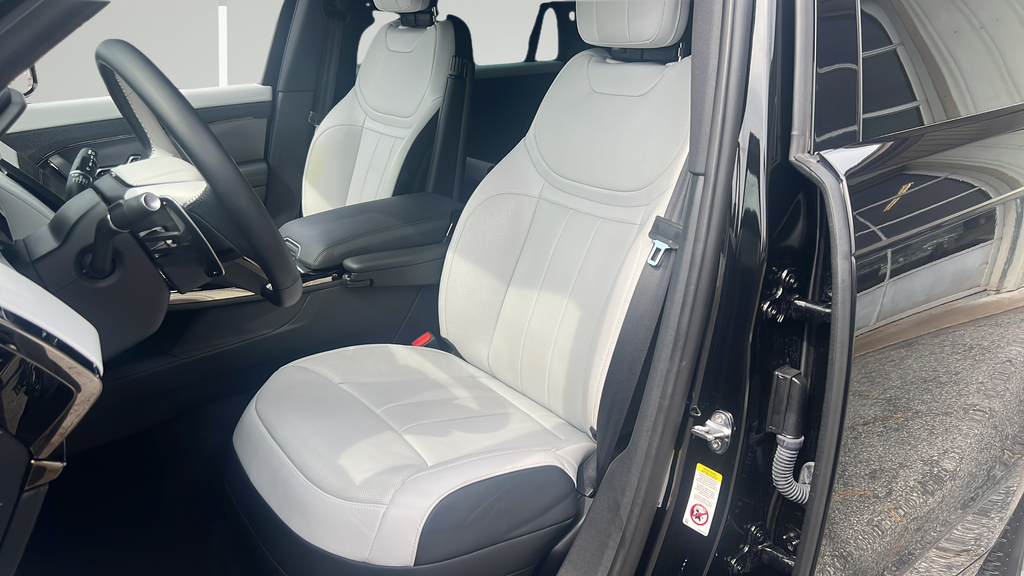 Certified Used 2024 Black Land Rover Dynamic SE image 14