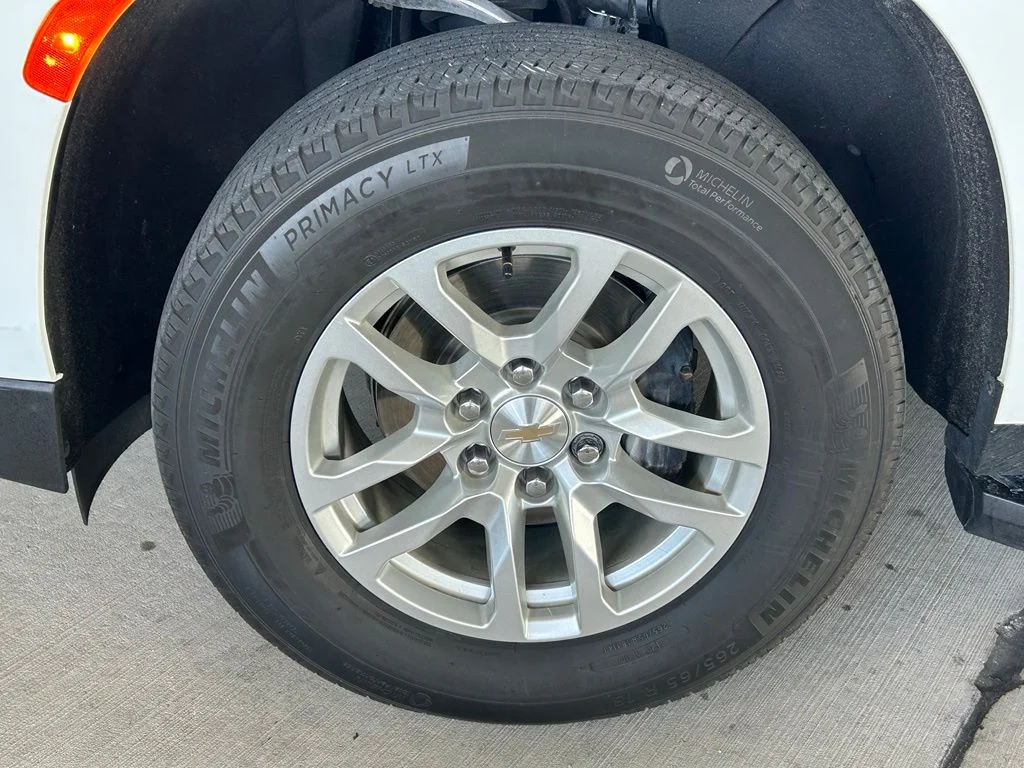 Used 2023 Summit White Chevrolet LS image 34