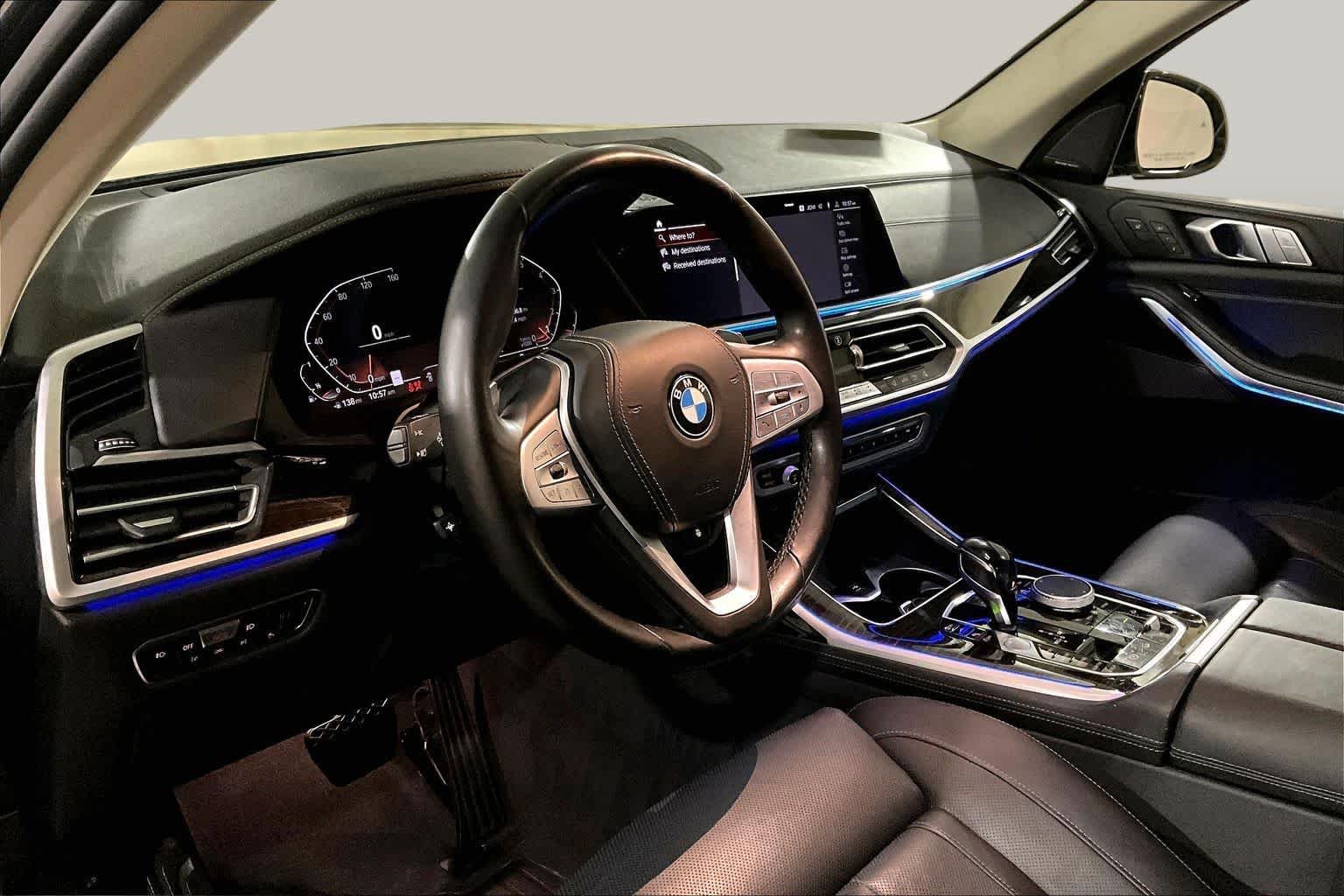 Used 2020 Arctic Gray Metallic BMW xDrive40i image 17