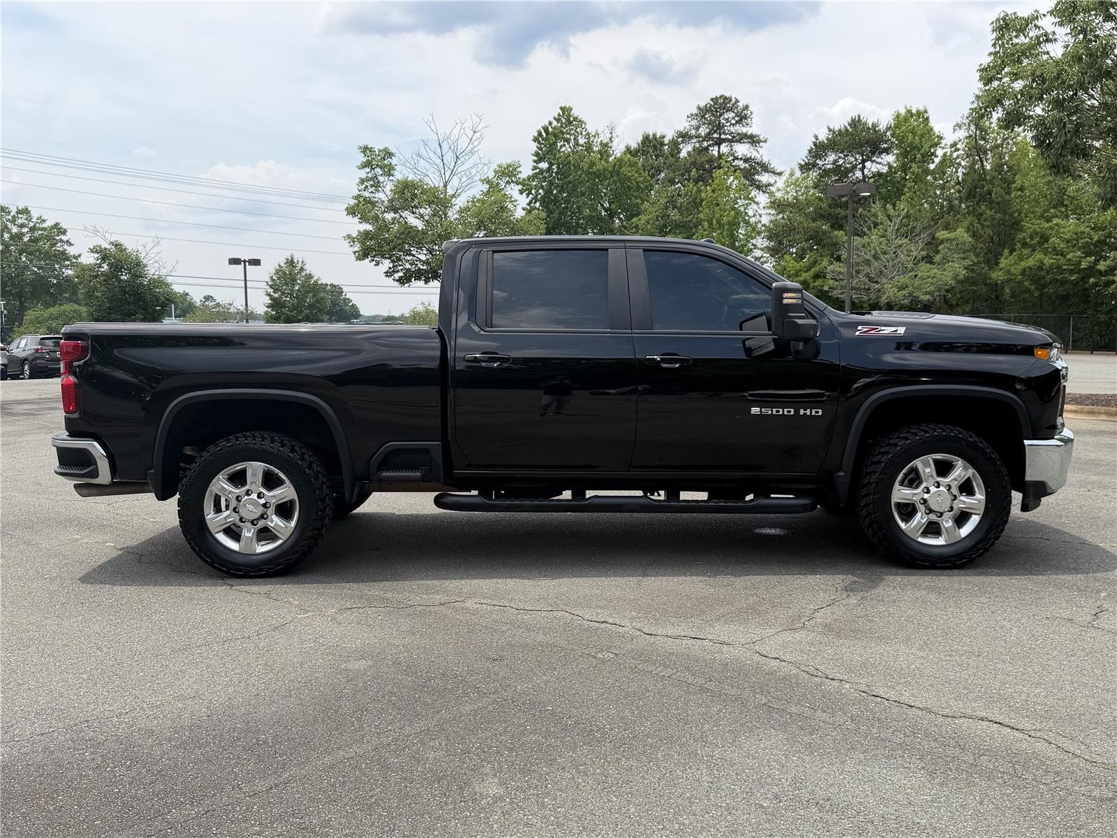 Used 2023 Black Chevrolet LT image 31