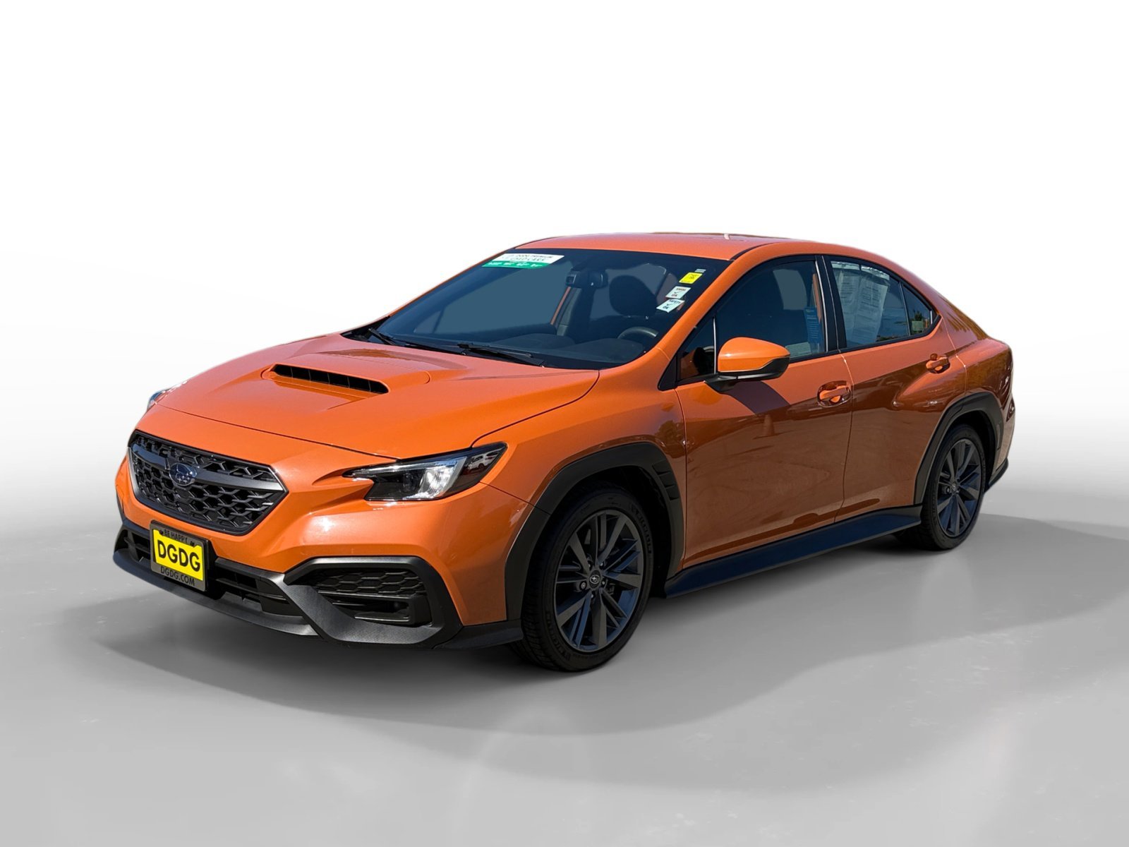 Used 2022 Solar Orange Pearl Subaru Base image 1