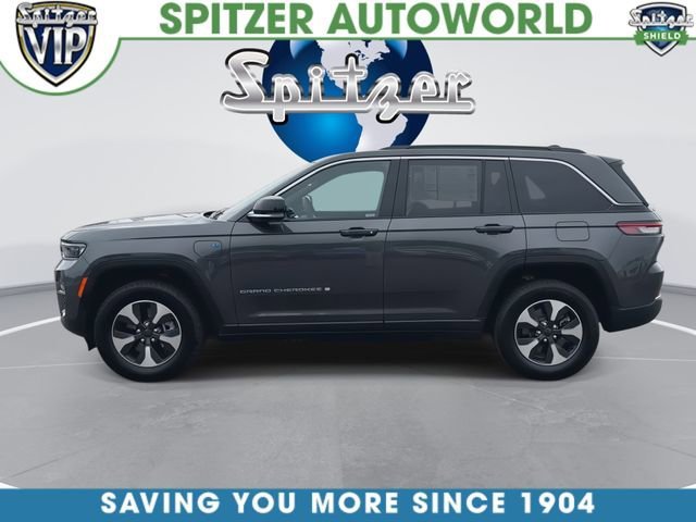 Used 2025 Gray Jeep NA image 6