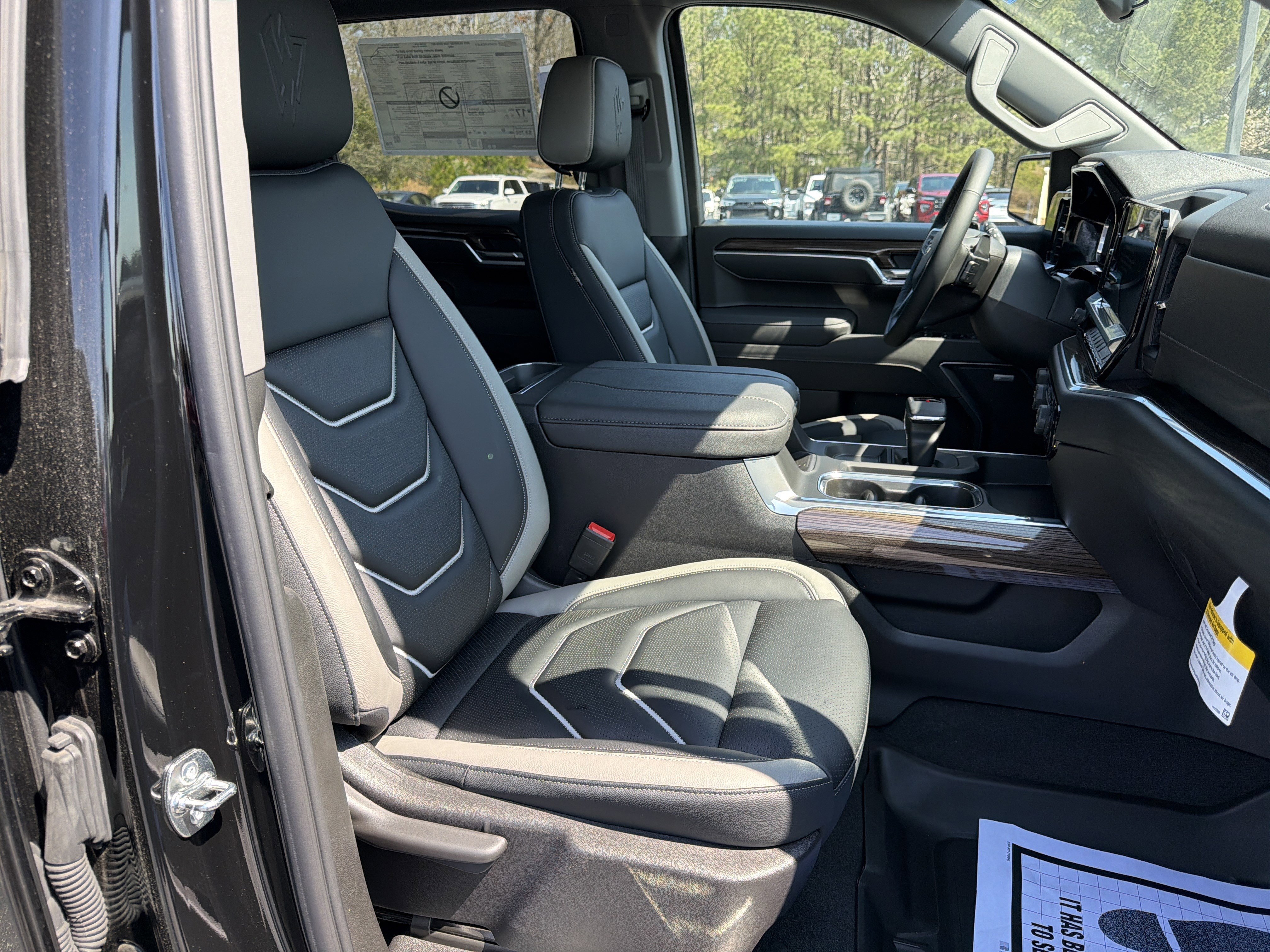 2025 Chevrolet Silverado 1500 RST - Photo 13