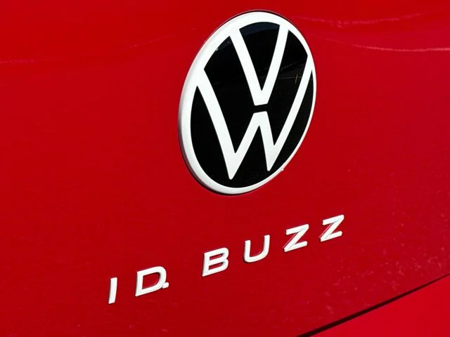 New 2025 Cherry Red W/Metro Silver Upper Volkswagen Pro S image 42