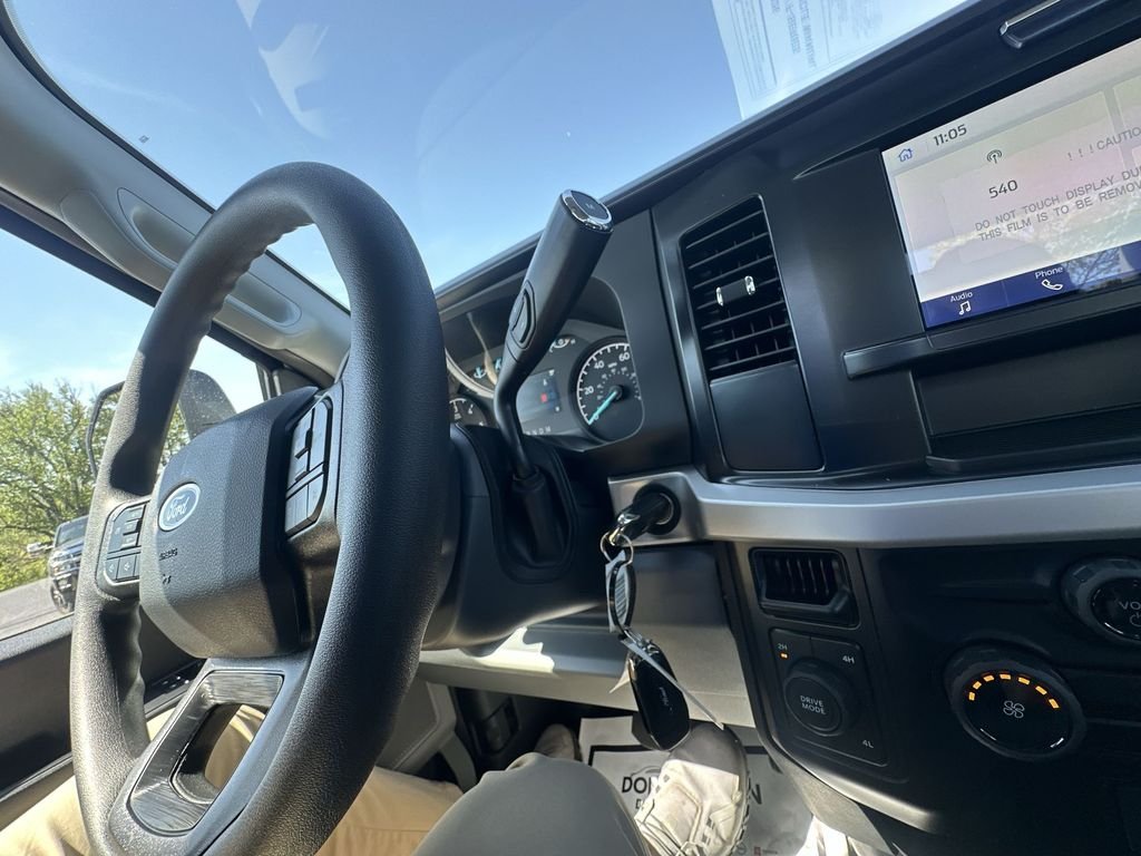 New 2026 Oxford White Ford F-350® XL image 21