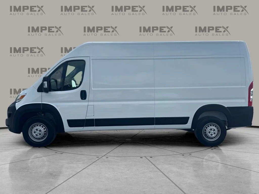 Used 2025 White Ram High Roof image 2