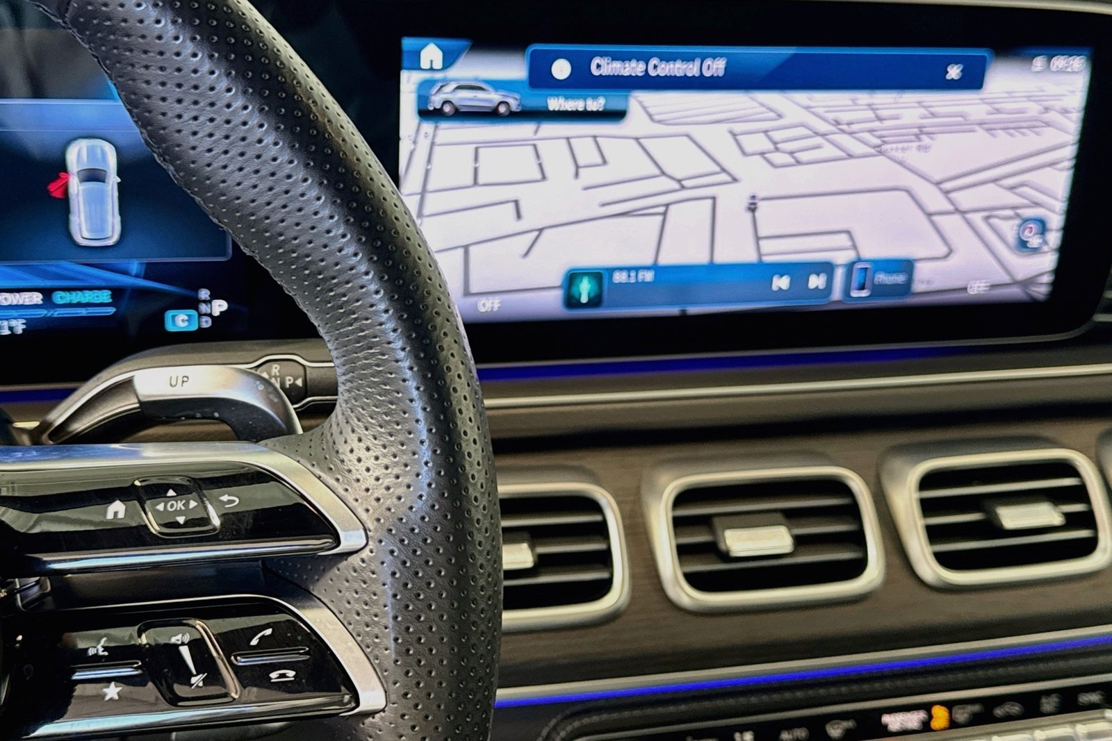Used 2024 Polar White Mercedes-Benz AMG® GLE 53 image 16