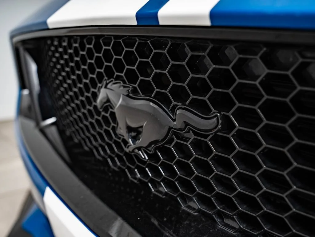 Used 2021 Velocity Blue Metallic Ford GT Premium image 4