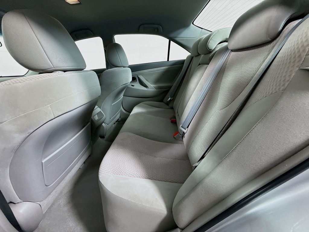 Used 2011 Silver Toyota  image 22