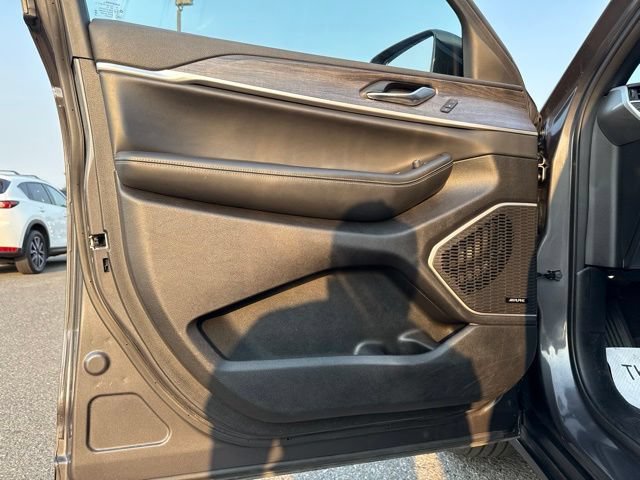 Used 2024 Baltic Gray Metallic Clearcoat Jeep 4xe image 24