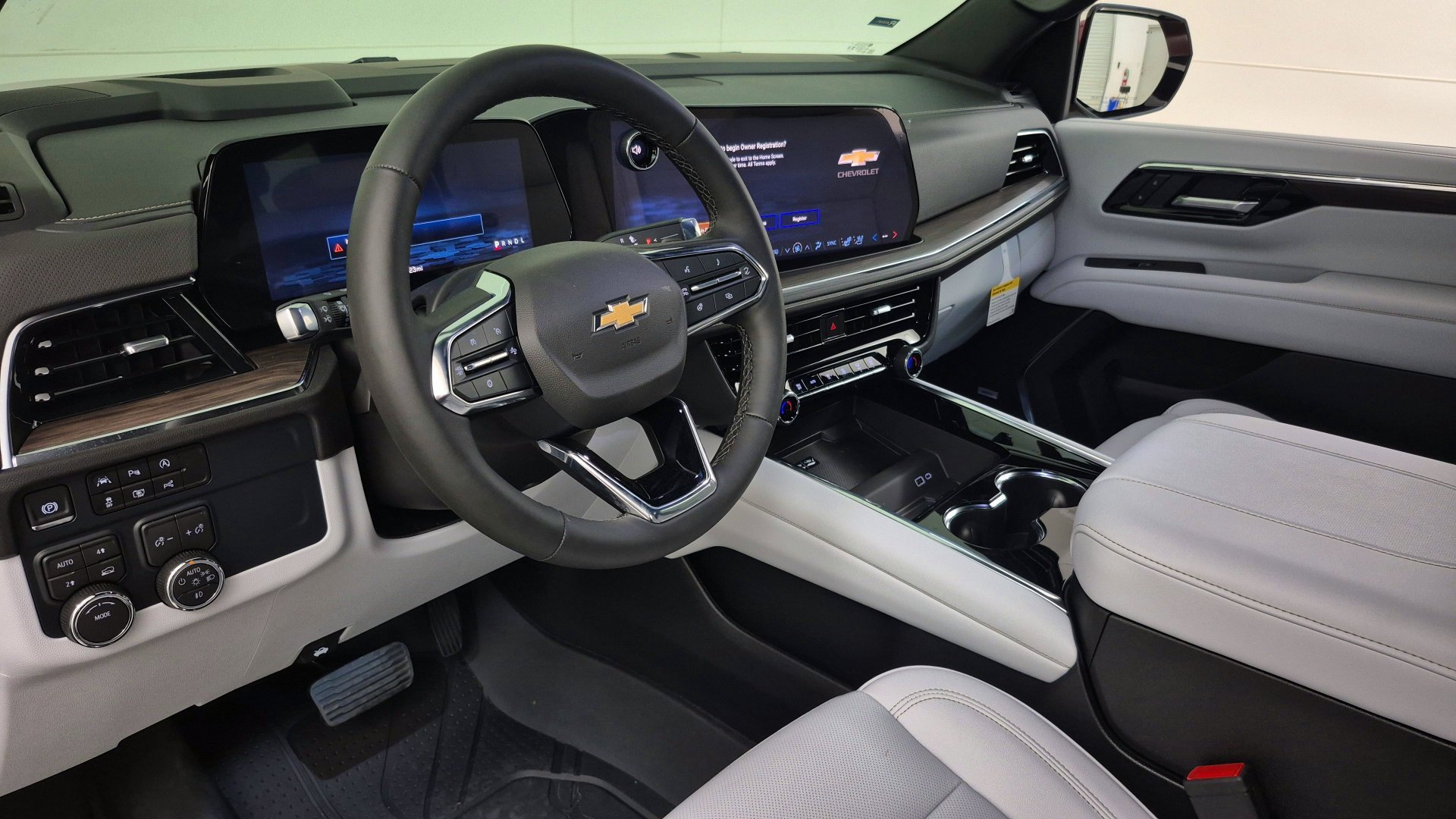 2026 Chevrolet Tahoe Premier - Photo 9