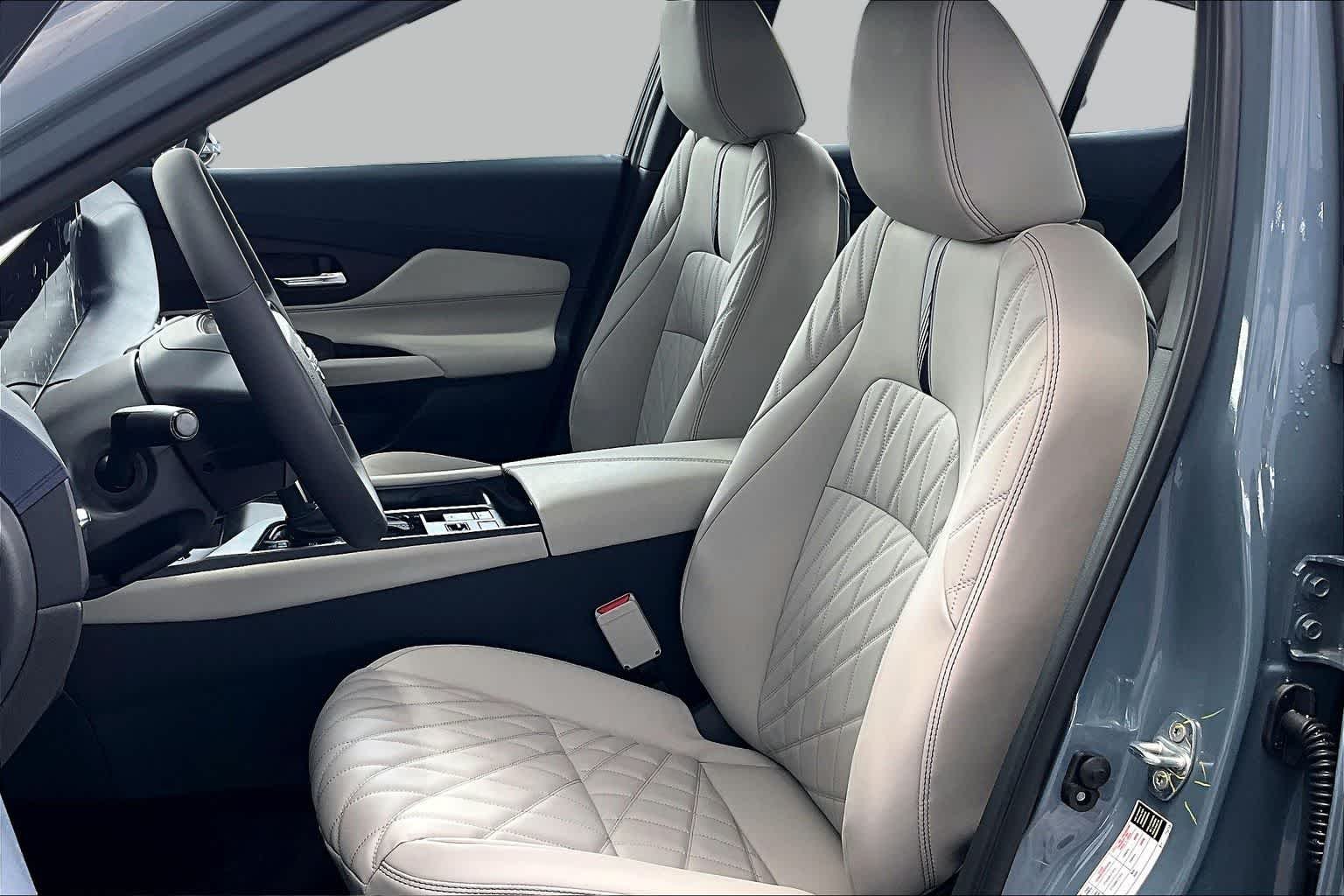 New 2026 Atlantic Gray Metallic Nissan SL image 15