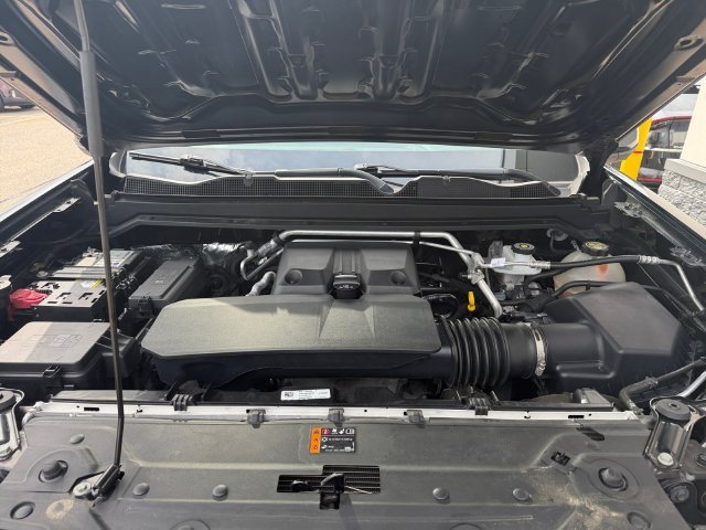 Used 2023 Black Chevrolet Trail Boss image 7