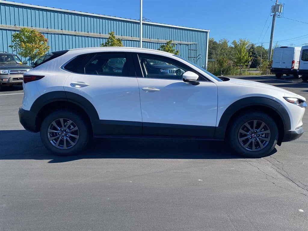 Used 2021 Snowflake White Pearl Mica Mazda 2.5 S image 12