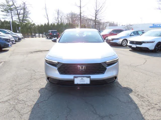 2025 Honda Accord SE - Photo 6