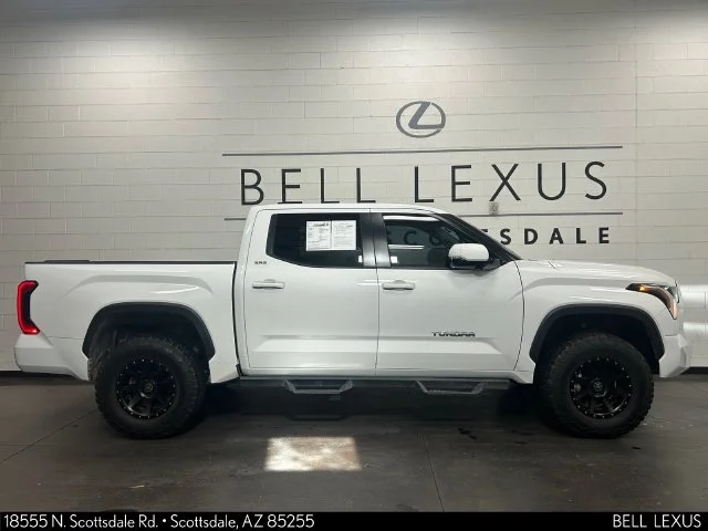 Used 2024 White Toyota SR5 image 3