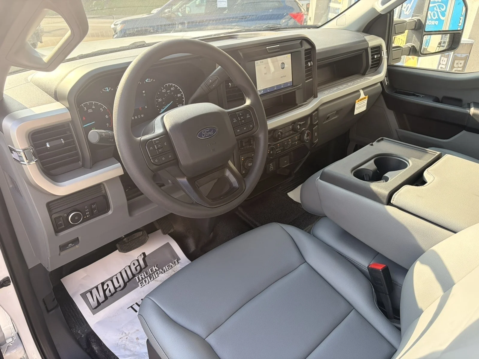 New 2027 Oxford White Ford F-250® XL image 10