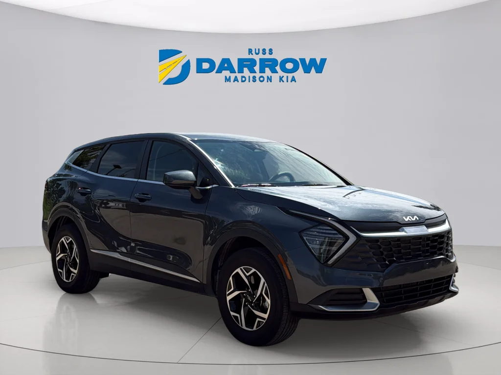 Used 2025 Gravity Gray Kia LX image 7