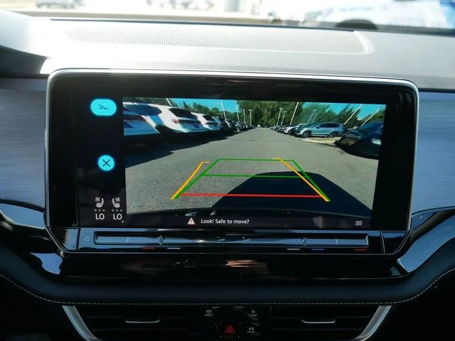 New 2026 Black Volkswagen 2.0T SE image 12