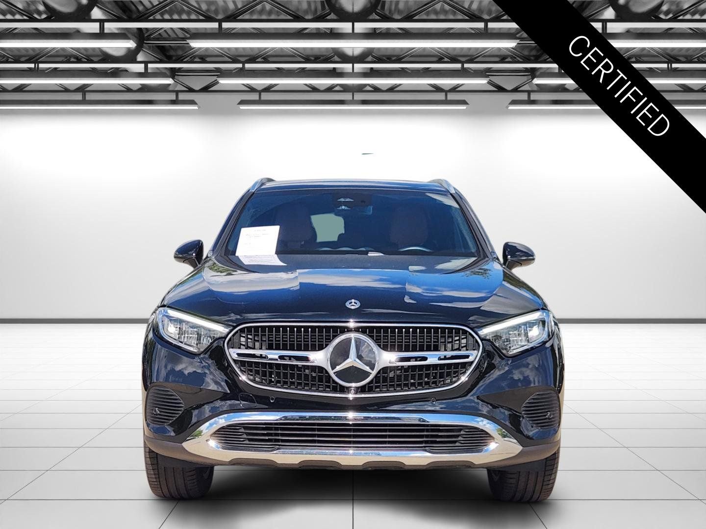 Certified Used 2026 Black Mercedes-Benz GLC 300 image 4